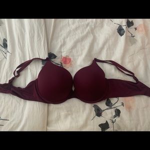 Victoria’s Secret T-shirt Push-up Bra